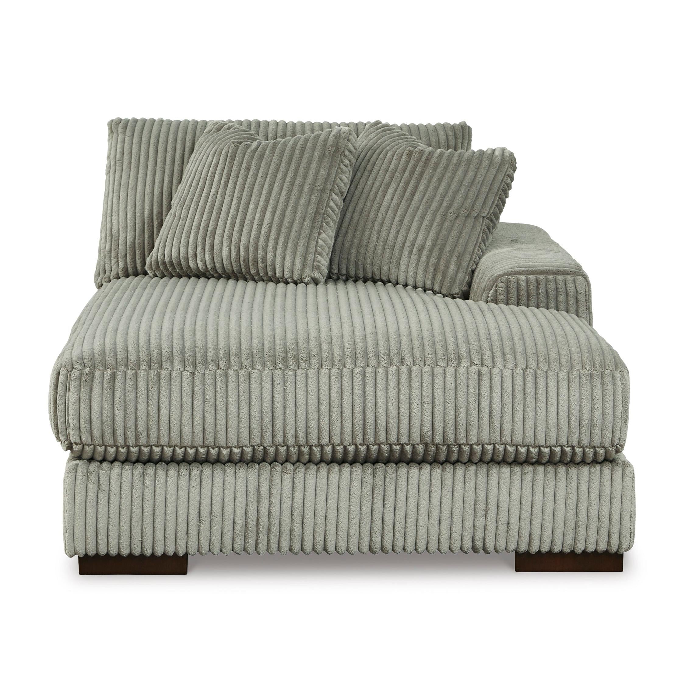 Stylish Lindyn 2-Seater Sectional Sofa with Right-Hand Facing Chaise in Elegant Fog Fabric