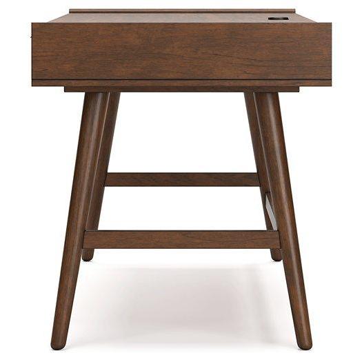 Stylish 60" Lyncott Home Office Desk for Your Productive Space