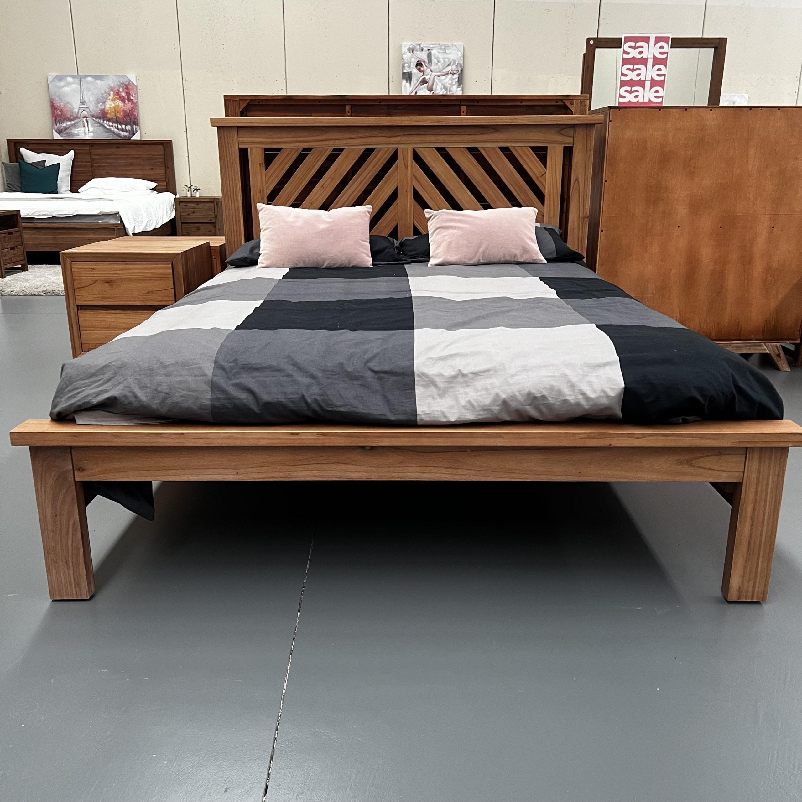 Avalon Bed - Natural