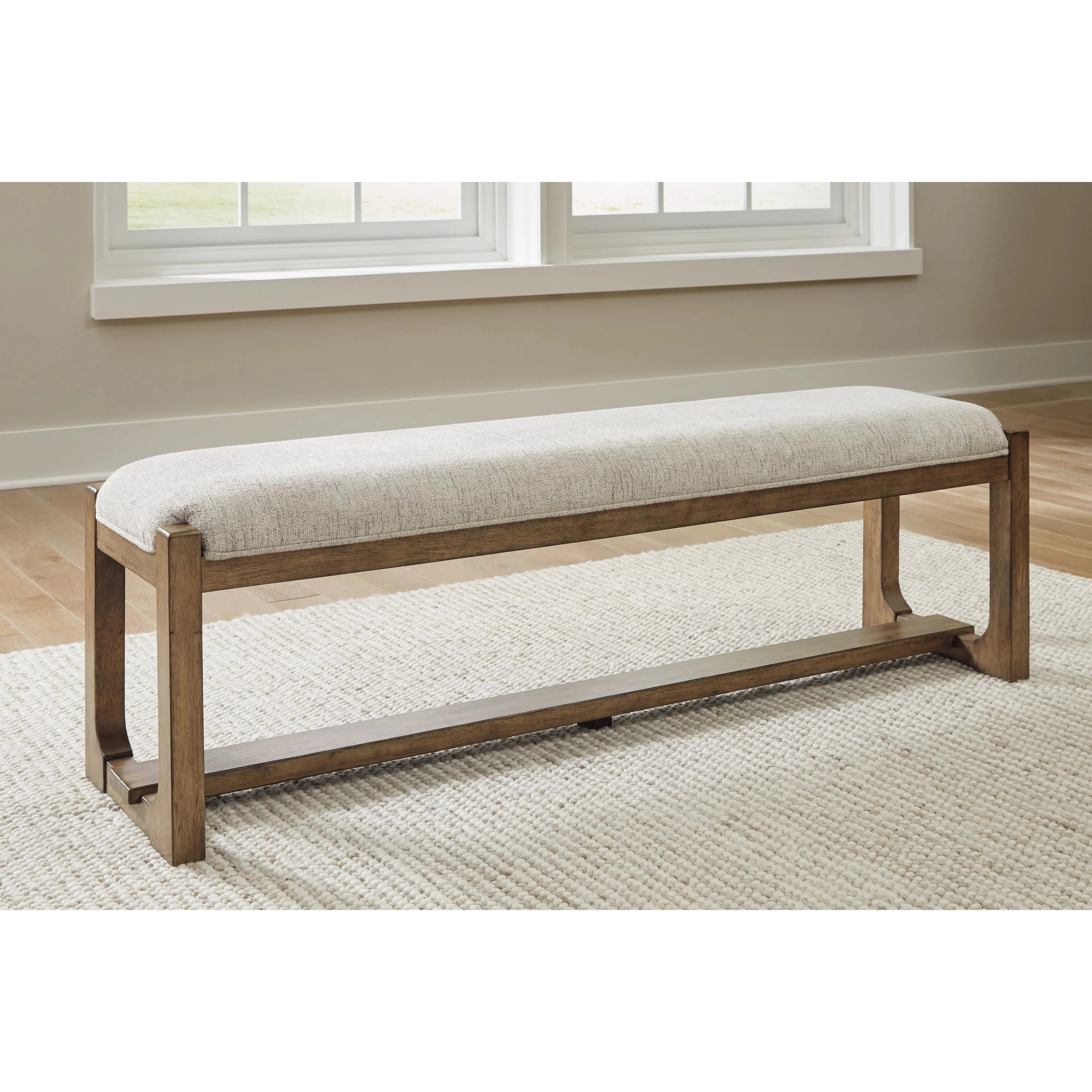 Elegant Cabalynn Upholstered Bench Seat for Stylish Interiors