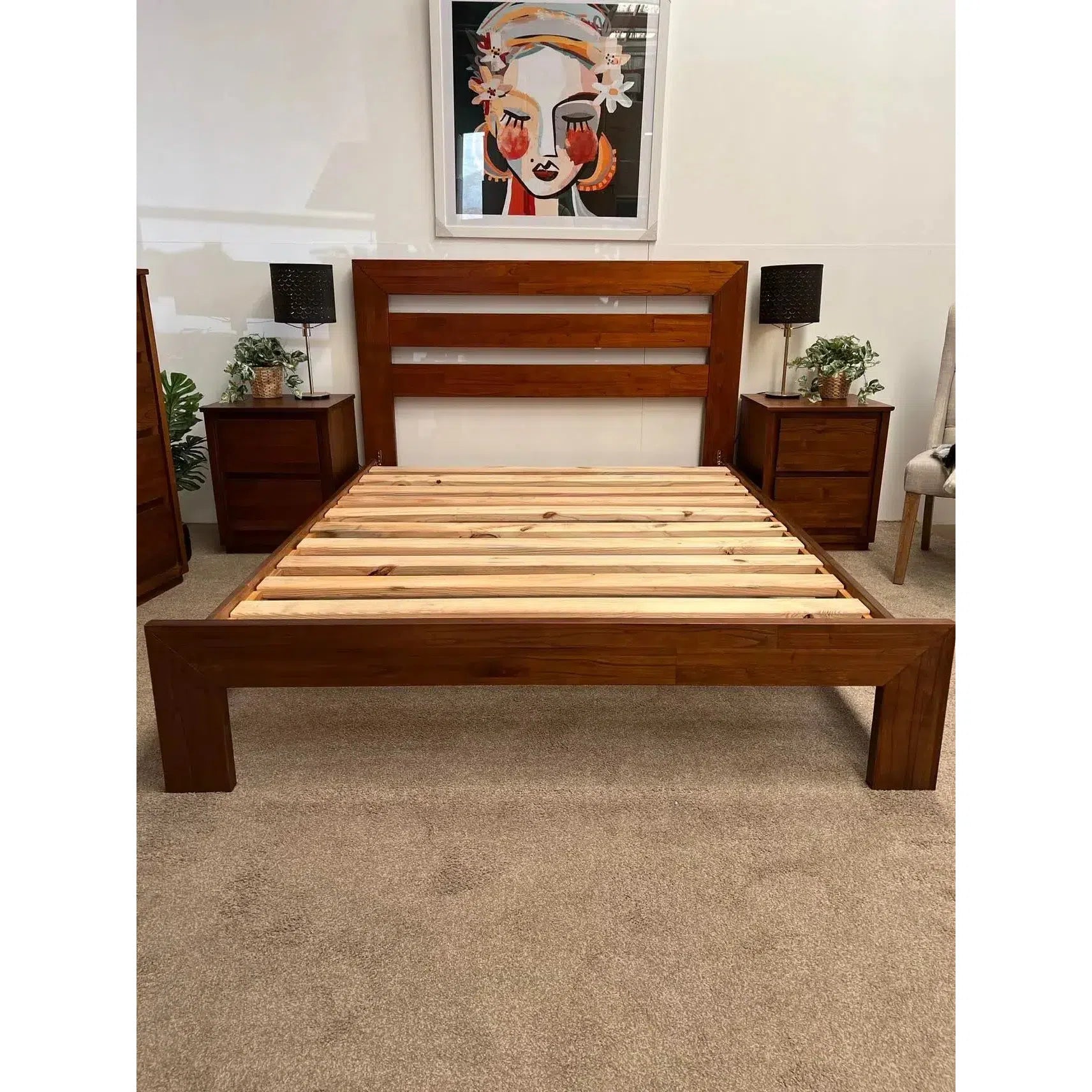 Tri-Rail Bed - Dark Oak